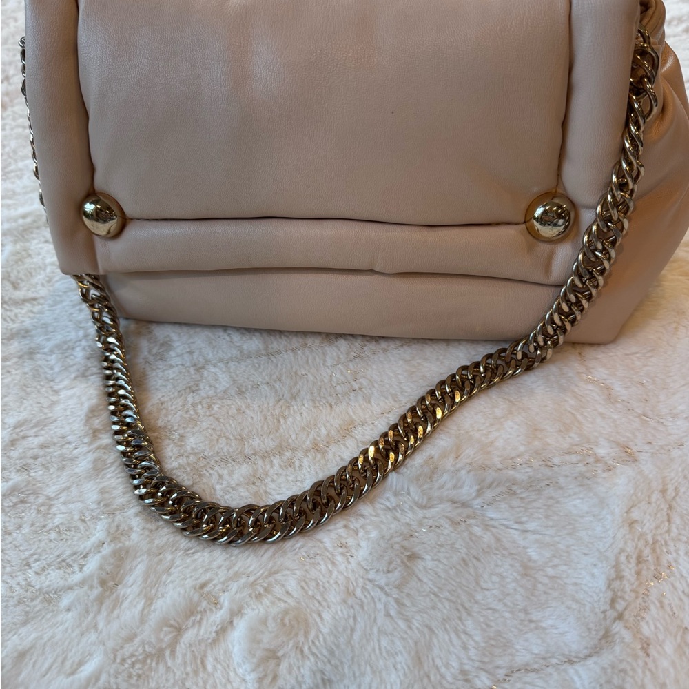 Zara Cream Shoulder Bag with Gold Chain